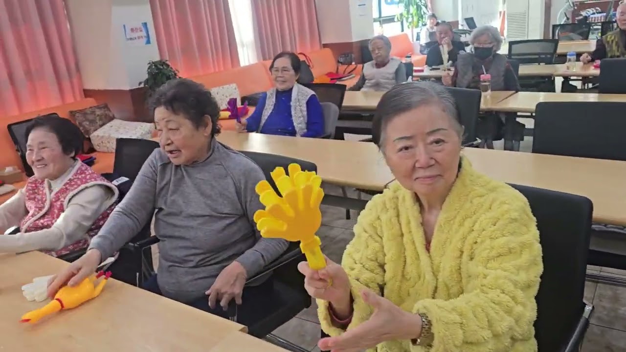 백세누리 소리꽃테라피 | 크래퍼 소리에 맞춰 신나는 박자 놀이