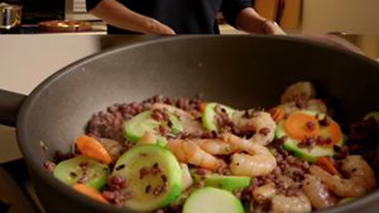 减了12斤的吃饭心得！西葫芦虾仁炒饭｜Jrake｜ #美食vlog #Jrake #减肥减脂吃这些 #健康餐