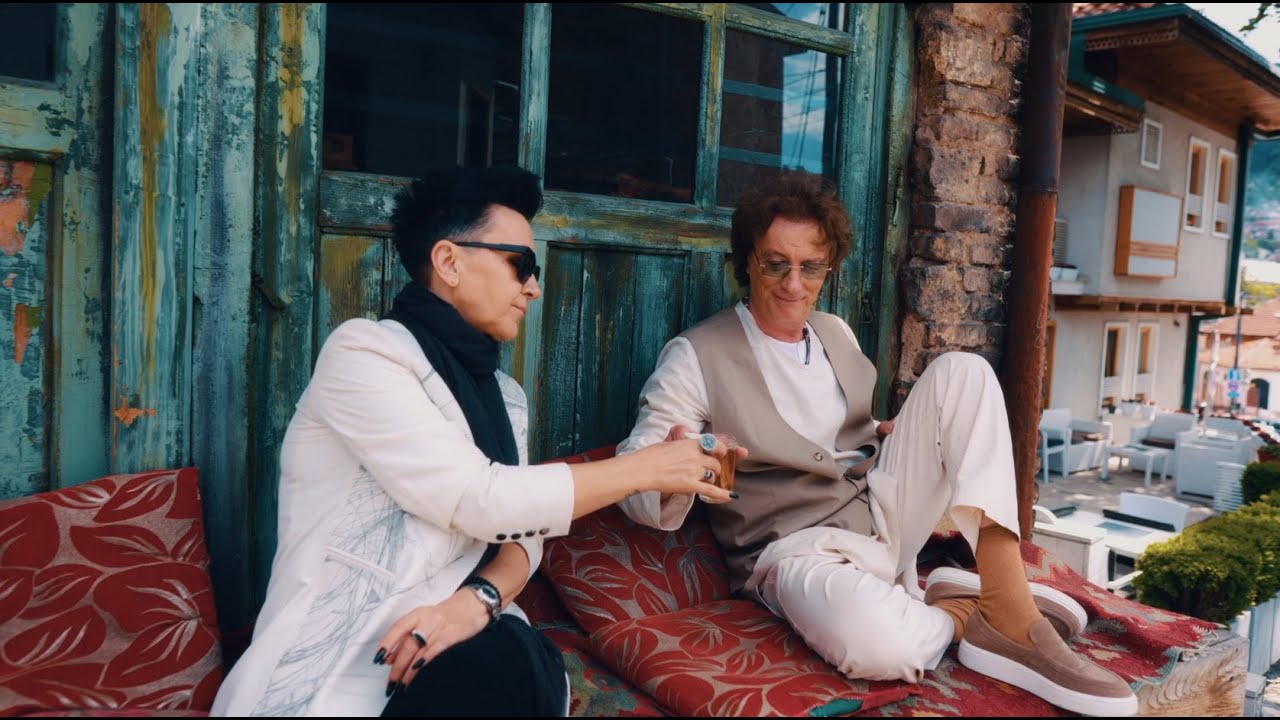 ZIVOT ODE NABRZAKA - TONCI & MADRE BADESSA FT. AMIRA MEDUNJANIN (OFFICIAL VIDEO 2025) HD