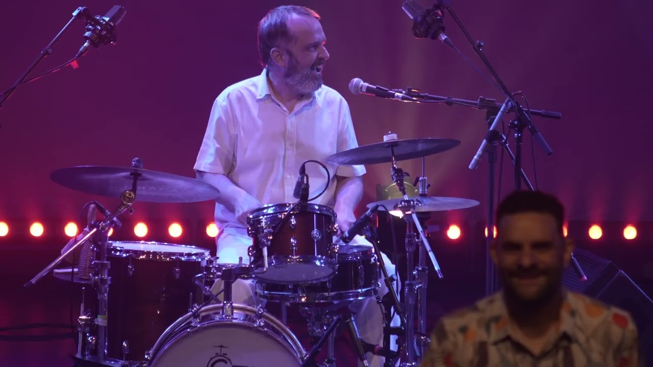 Adriano Grineberg Maracangalha (Dorival Caymmi)