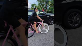 Evelyn Bungkus Telur Gulung