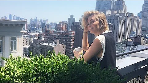 A Morning in the Life of Lara Worthington