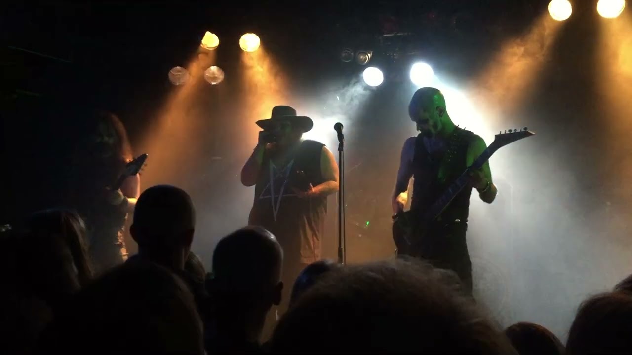 Taake VS Vrangsinn - COLD - Live 2019  (Cure cover)