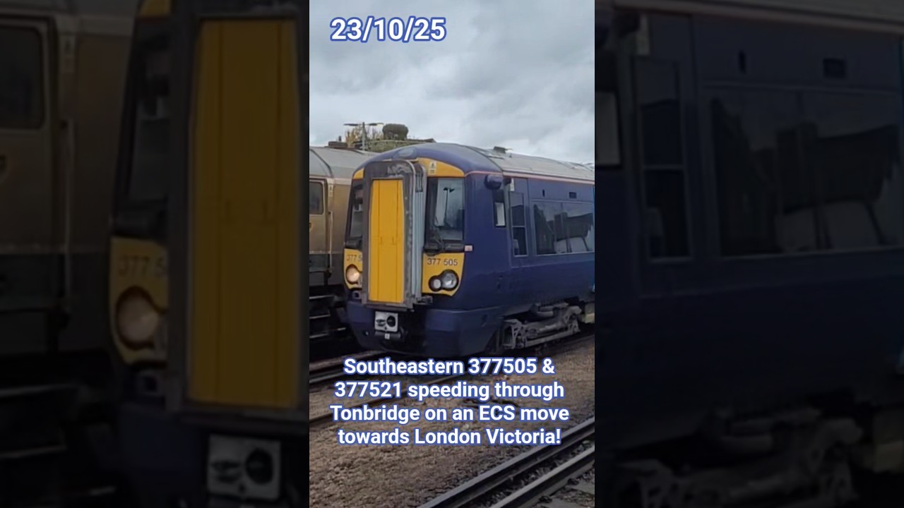 An unexpected suprise train at Tonbridge! 😮 