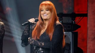 Wynonna Judd and husband Cactus Moser have date night at People's Choice Country Awards