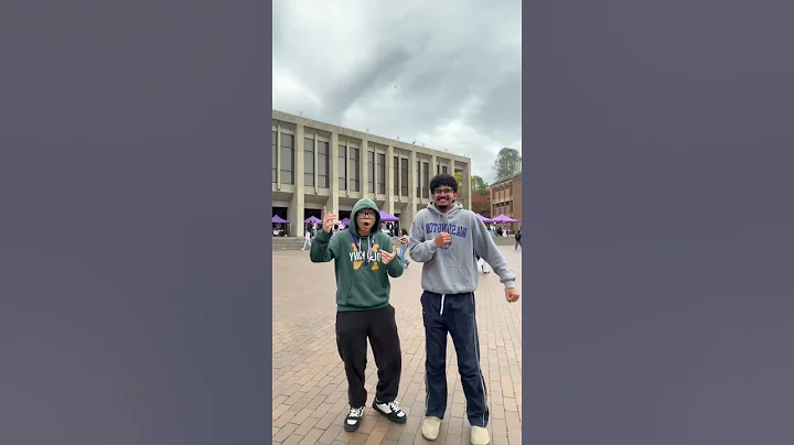 Most epic nostalgic song at UW 👍 #uw #seattle #supersmashbros #fun