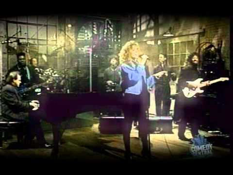 Mariah Carey-Early Performance of Vision Of Love 1...