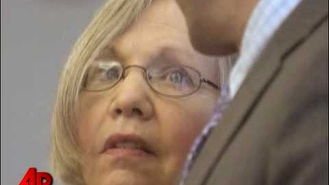 Barzee Pleads Guilty to Charge in Smart Case