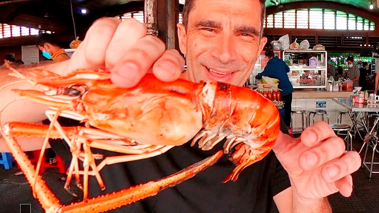 BEST Cambodian Market Tour 🇰🇭 Phnom Penh Street Food