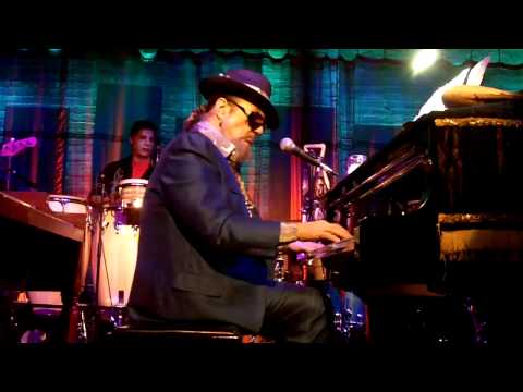 Dr John performing "Life" @ SPACE in Chicago