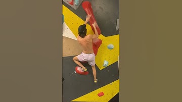 V4/6B+ Boulder Problem #bouldering #shorts #climbing