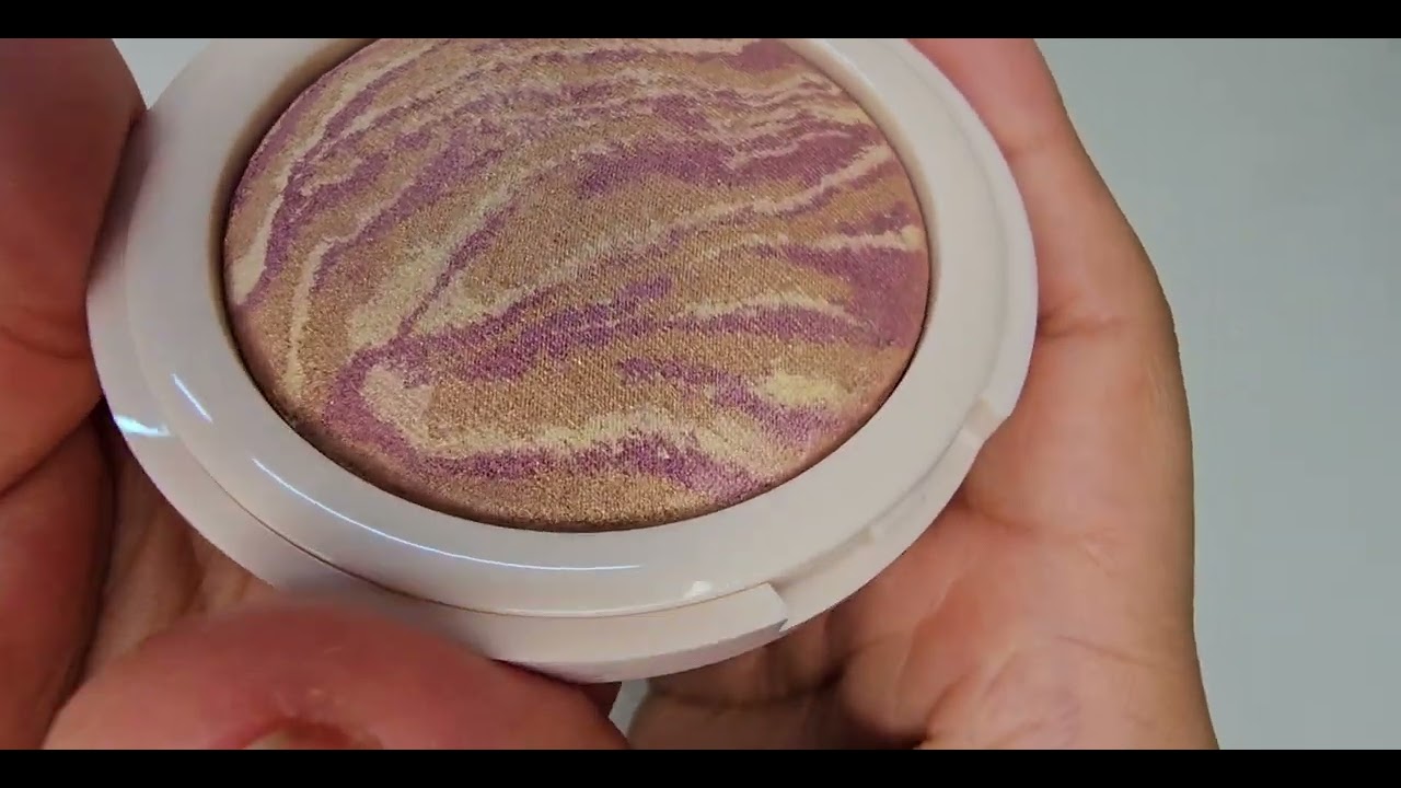 physicians formula butter glow Pressed powder ( translucent glow - natural glow)