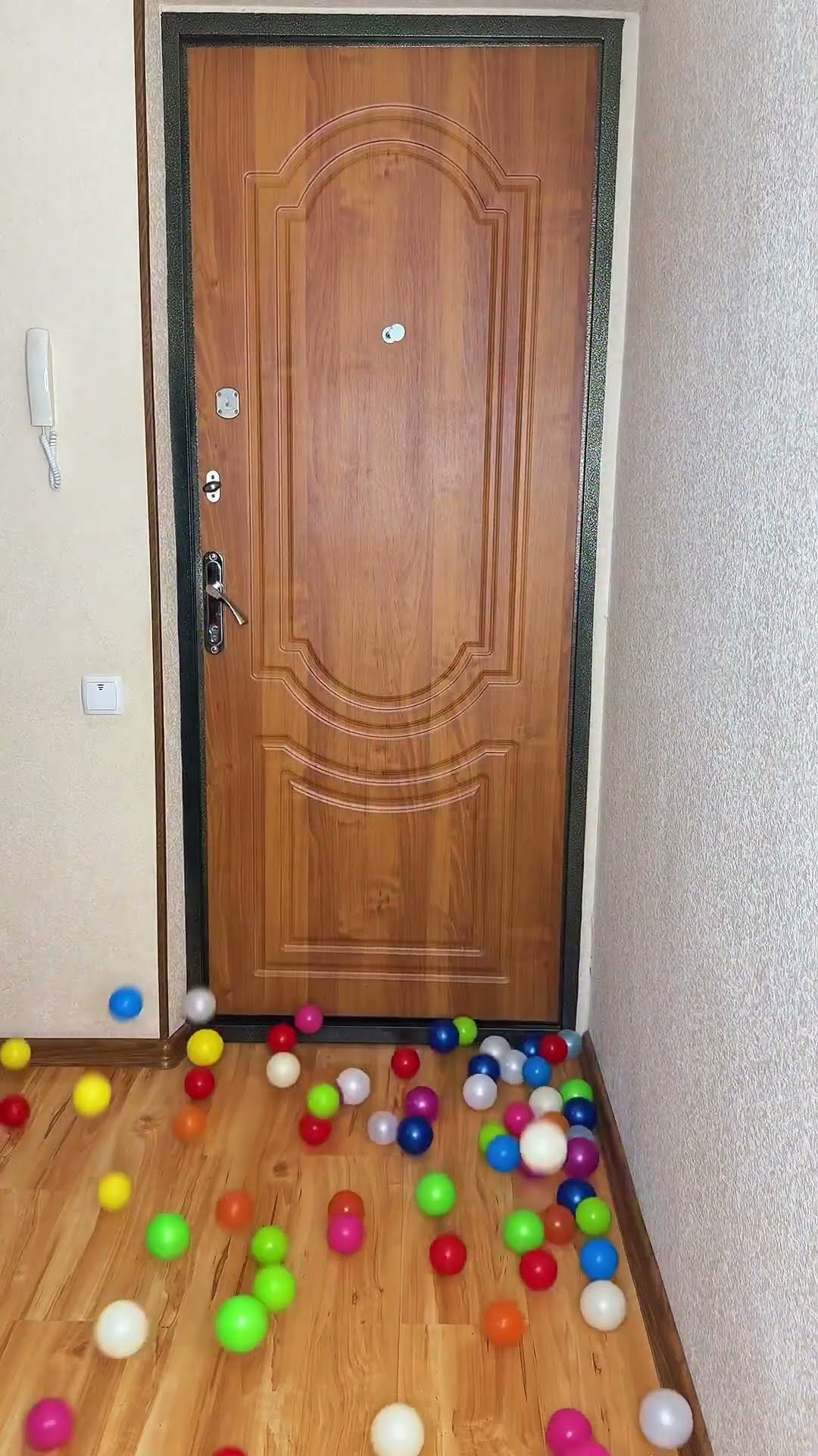 Magic door by Secret Vlog