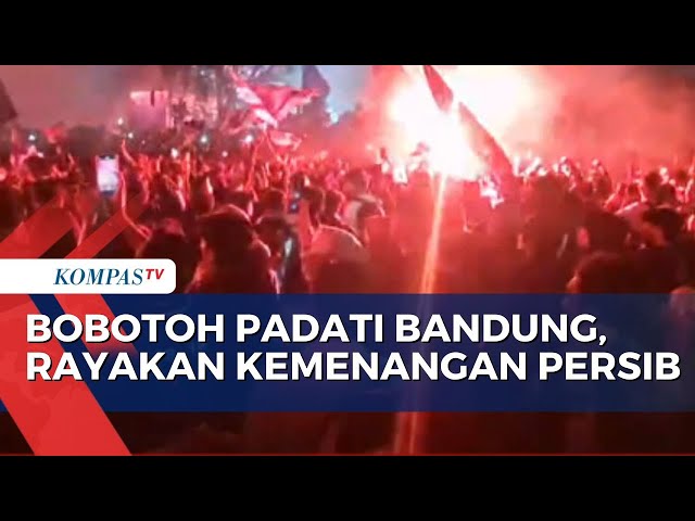 Suasana Terkini Bandung, Bobotoh Turun ke Jalan Rayakan Persib Juara Series Liga 1 2024 class=