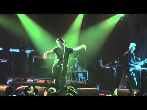Iris - Closer to real - promo live video