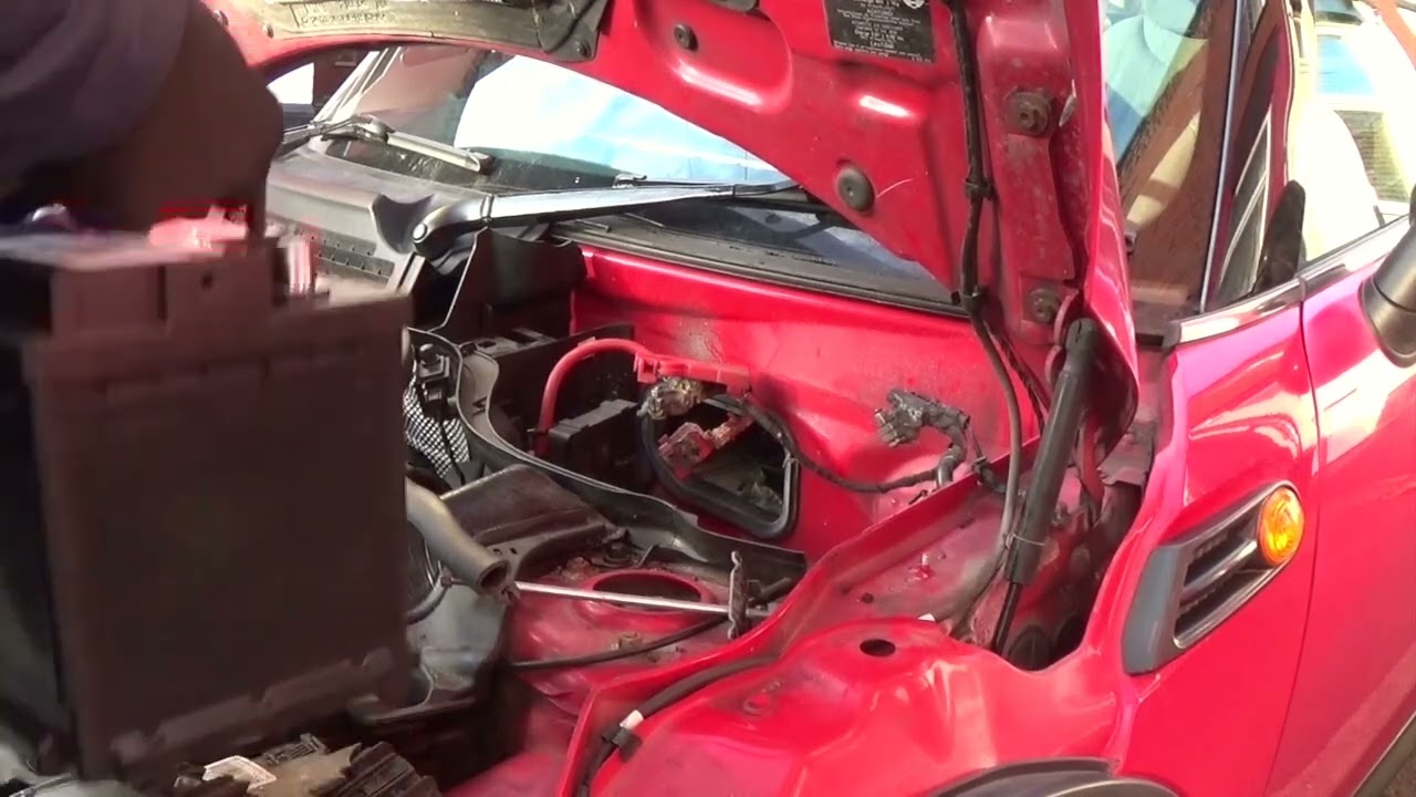 Как заменить аккумулятор на Mini Cooper D