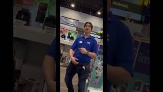 Best Buy employee tripping😂😂 YT: Ebo Brazy #prank #bestbuy