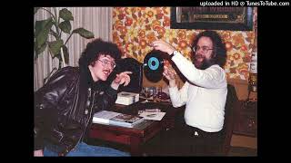 Dr. Demento w/ "Weird Al" Yankovic - Shaving Cream (one verse, live on KMET)
