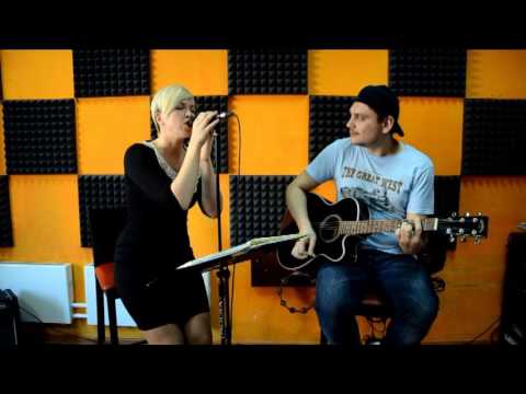 Смотреть клип Тина Трэйс . Смотреть клип Тина Трэйс .
