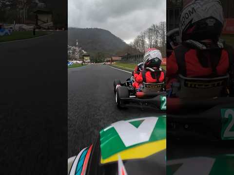 Обошел на прямой. 8 лет. Картинг. Картодром Сочи. Мокрая трасса. Rotax Micro Max #danieltrushracing