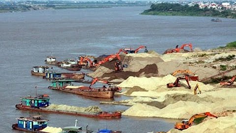 (VTC14)_Hưng Yên: Sạt lở kè do khai thác cát