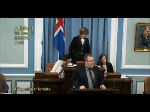 össur væntanlegur í sauðburð í Dalina í vor 2013