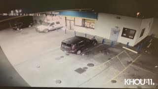Raw Video: Smash-and-grab caught on camera moments before clerk opens fire