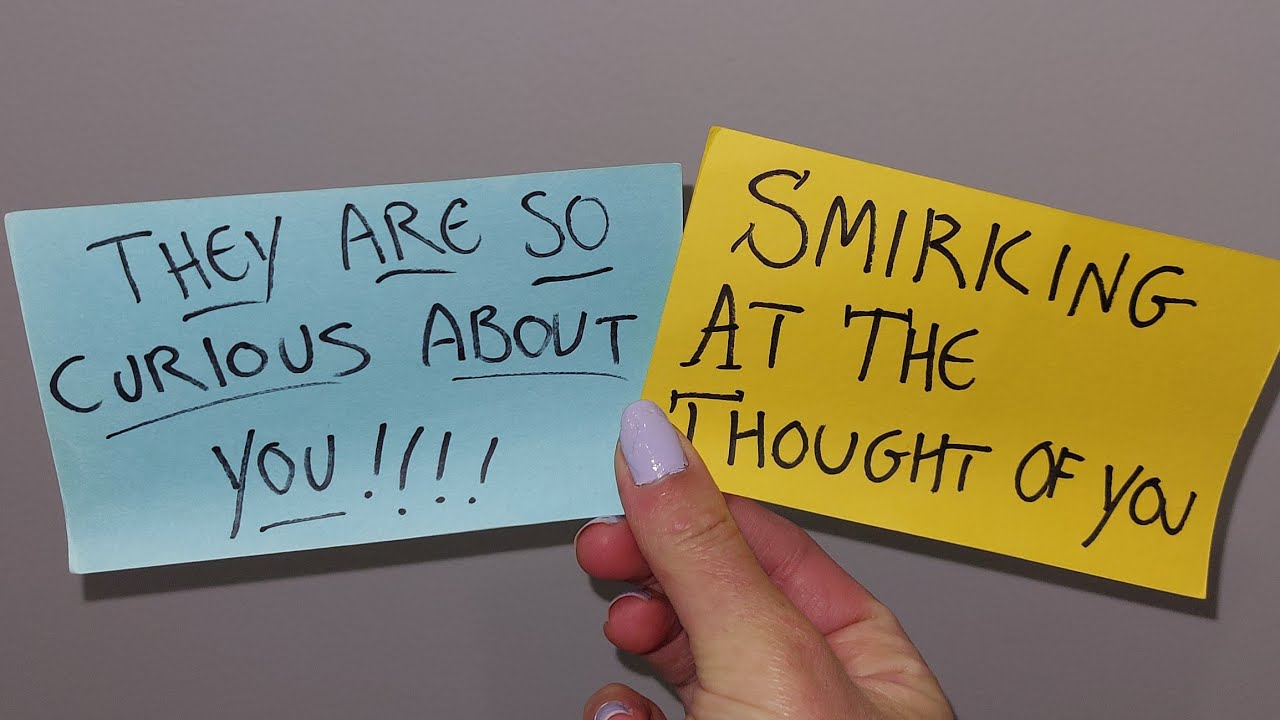 Someone Online Cannot Help But To Think Of You In All The DIRTIEST Ways 👅 (SOULMATE READING)