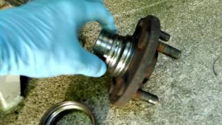 PT Cruiser Right Front Hub/bearing Replacement