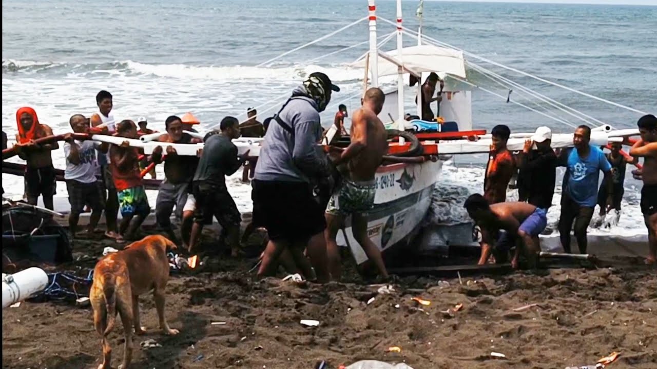 ANG PAG AKYAT NG BANGKA NI JOHN RIOT SA BUCANA