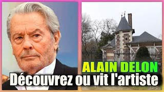 Alain Delon : découvrez le château de Douchy, où il vit et où il veut finir sa vie