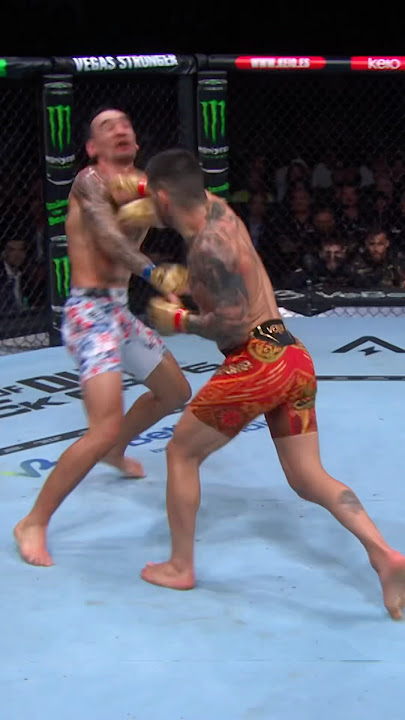 💥 Илия Топурия ВЫРУБАЕТ Макса Холлоуэя!