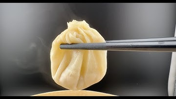 Din Tai Fung Style Pork Soup Dumplings (XiaoLongBao) 小笼包