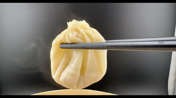 Din Tai Fung Style Pork Soup Dumplings (XiaoLongBao) 小笼包