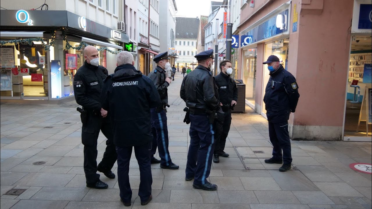 Masken-Kontrollaktion der Polizei  in Schweinfurt