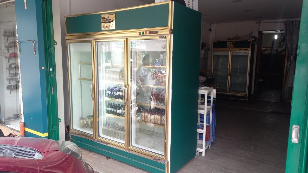 bánh kem hương việt Update New Ruey Shing RS-S2009G, tủ mát bánh kem 3 cánh Đài Loan Hương Việt, tư vấn mua tủ bánh kem sinh nhật.