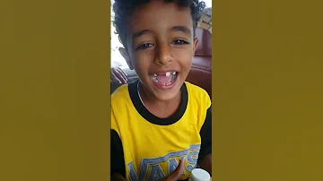 اغنيه كوريه والله يعلم ههههههه 