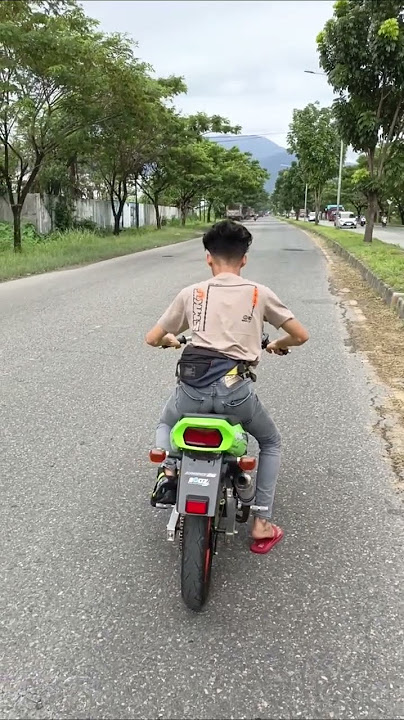 SETTING NINJA SUNMORI CAH BUNGKUS!!#balapmotor #dragbike #shorts #ninjass #fizr #sunmori #shortvideo
