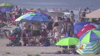 Tri-State Residents Try Their Best To Beat The Heat