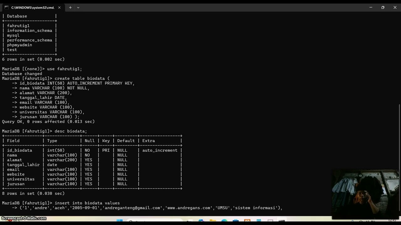 Mengerjakan tugas ujian praktek UTS/UAS pada mata kuliah basis data