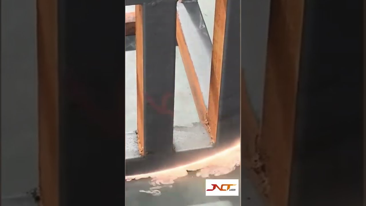 2000W Laser Rust Removal Handheld Fiber Laser Cleaning Machine Portable 1500W