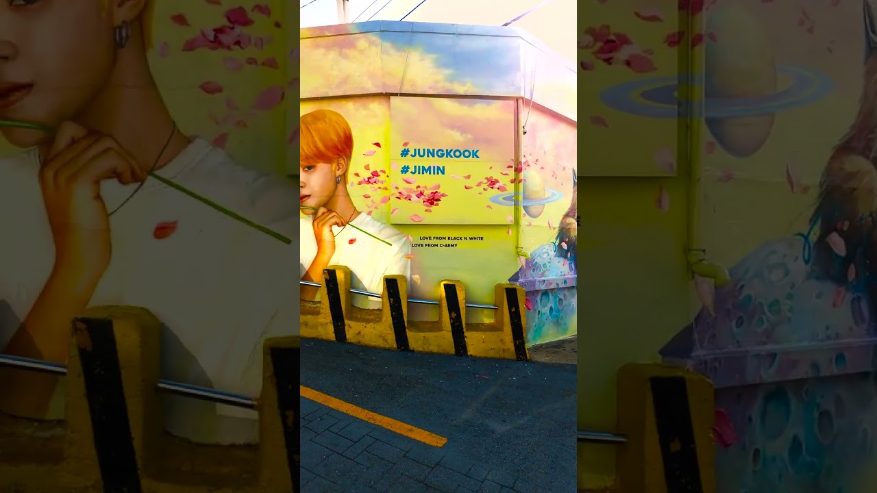 Фрески Чимина и Чонгука в Пусане, Южная Корея