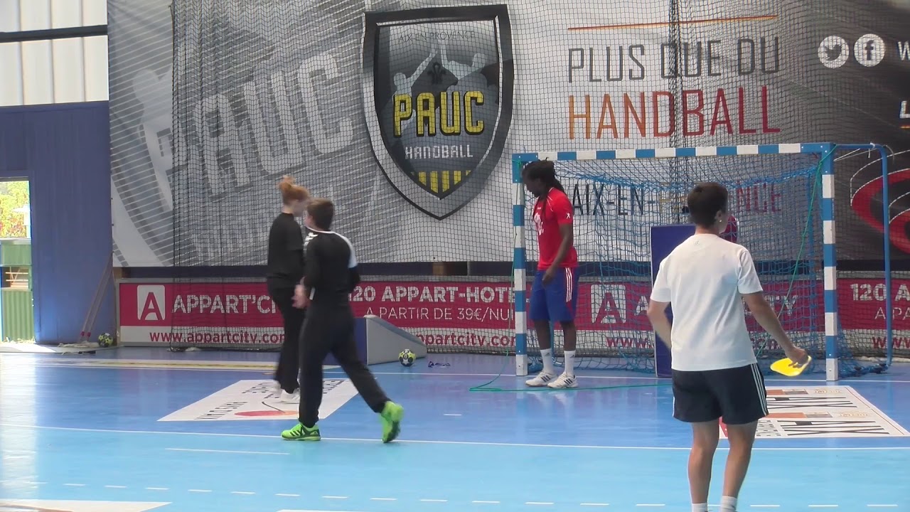 Les principes fondamentaux du poste de gardien de but, par Daouda Karaboué