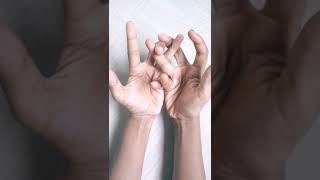 snake trick in hand 😁