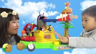 アンパンマン のぼれ!コロコロ大冒険の島 おもちゃコロロン anpanman toy