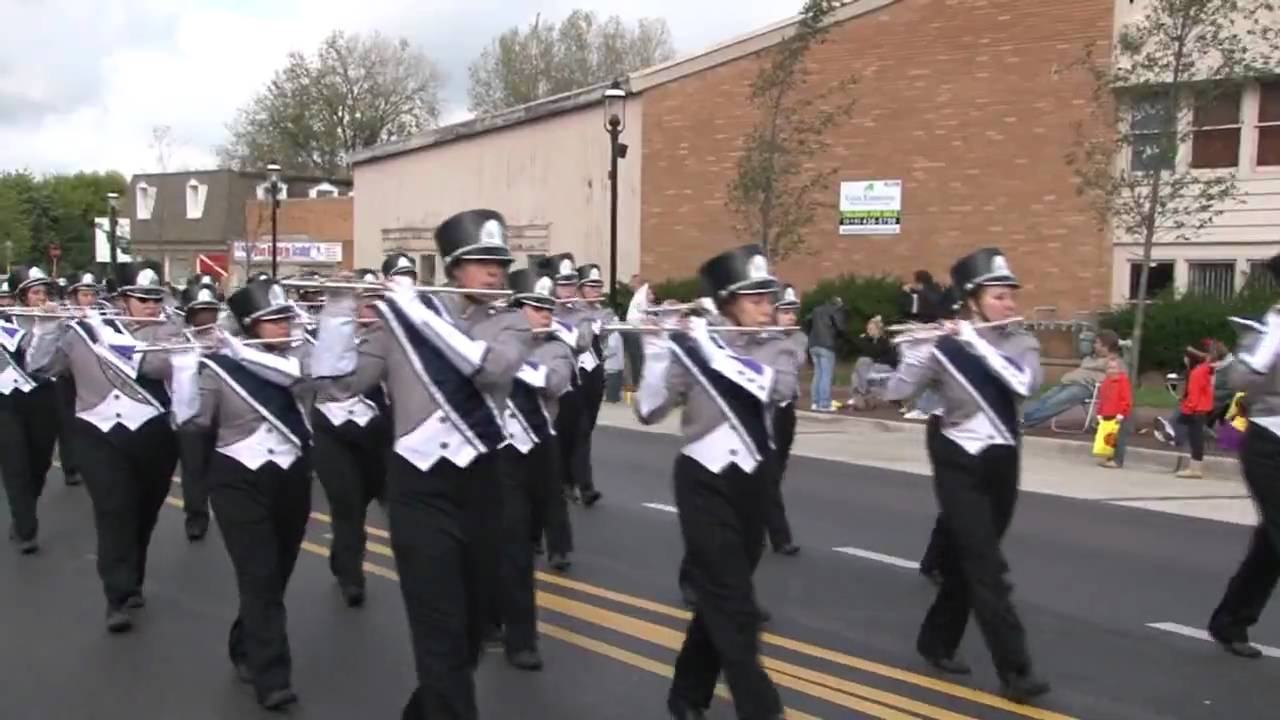 Plainfield IL homecoming parade 2009 North Central East South high school Illinois middle