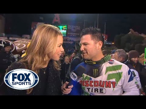 Chad Reed Holds Off Ken Roczen for Win - 2014 Supercross