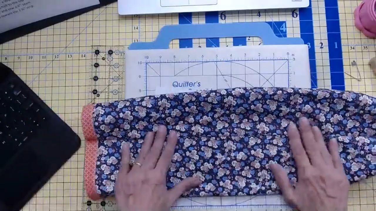 Night Owl Quilting Hangout - Grocery Bag Holder Sew Along