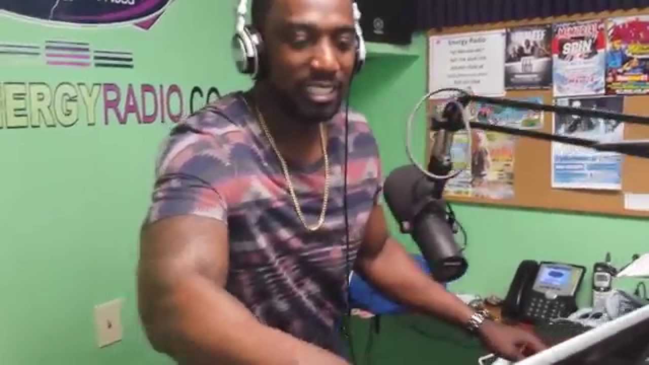 Dj Ace drops "When we touch down.. whole place shell down" | No Behavior by Big Red & Melo