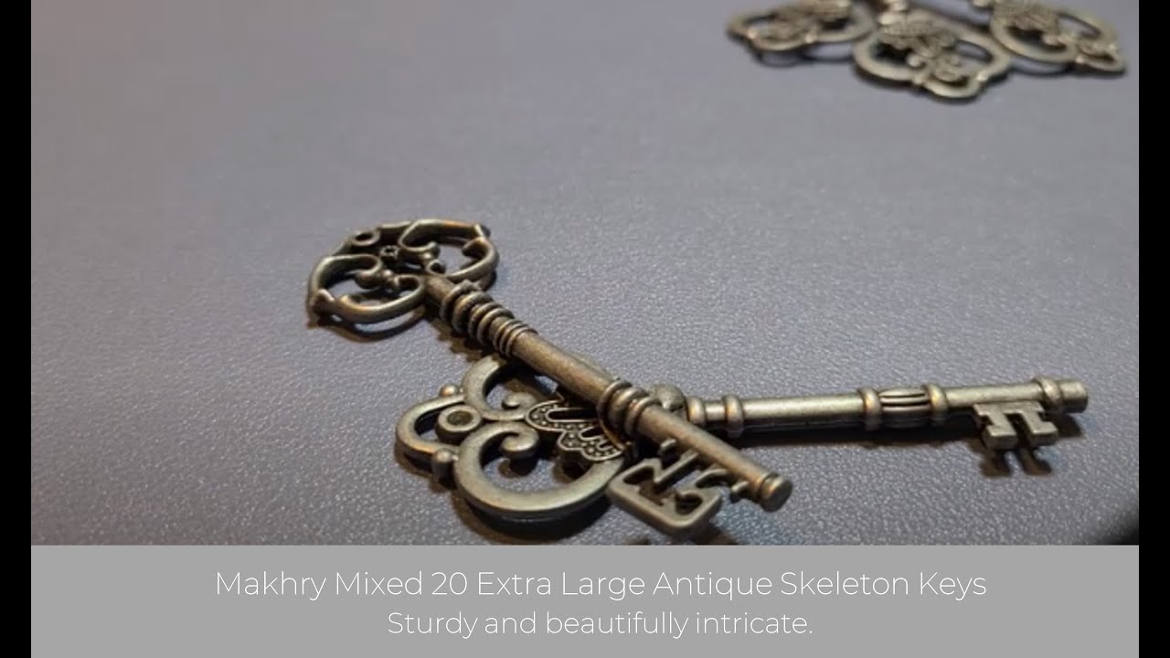 In Hand Review of Makhry Mixed 20 Extra Large Antique Skeleton Keys